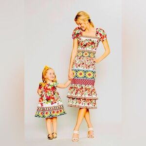 Edgehill Collection Fiesta Floral. Matching Mommy and Mini style. Size 5. EUC.